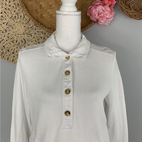 Lauren Ralph Lauren • Women’s White Henley Polo w/ Gold Buttons - Picture 3 of 9